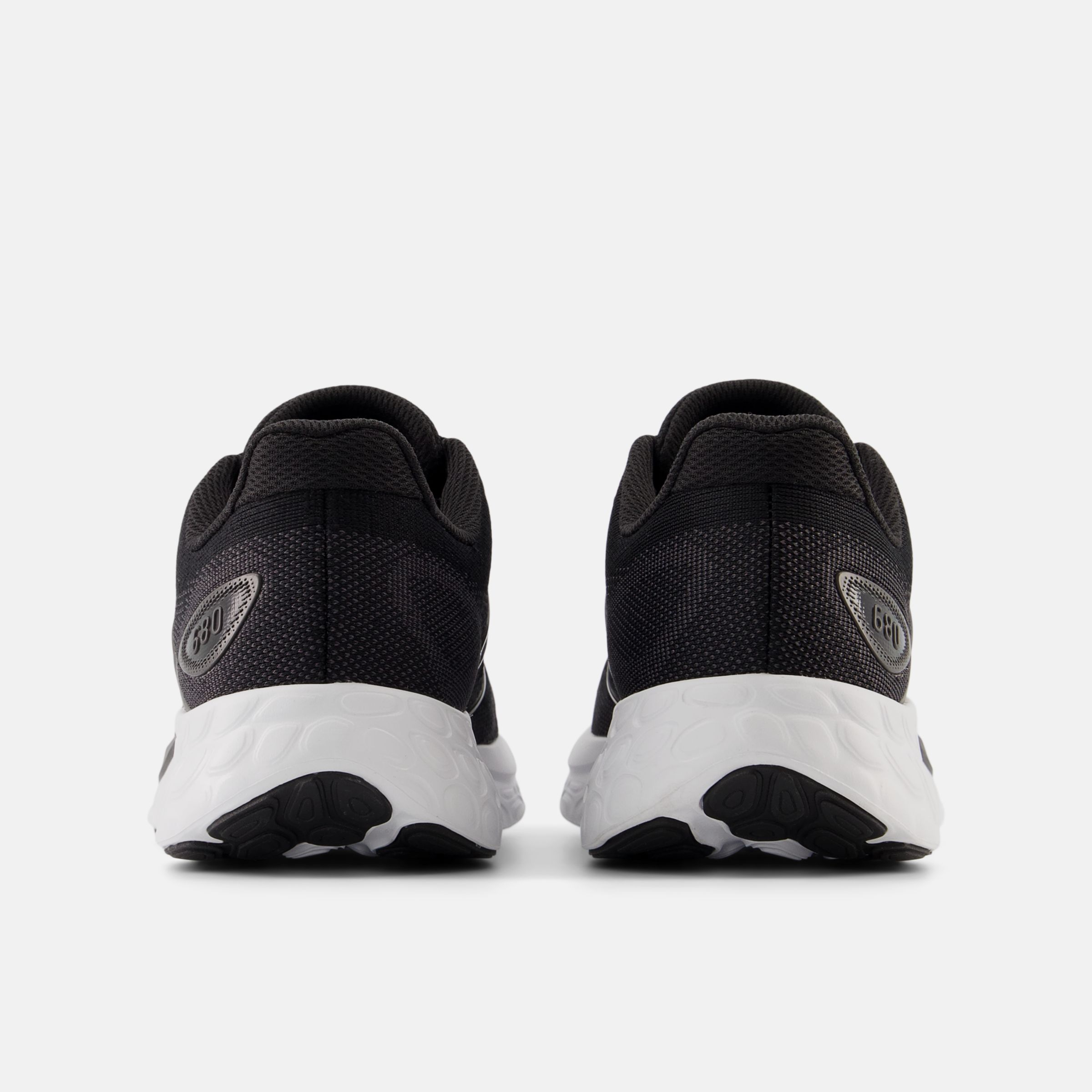 Buy Fresh Foam 680 v8 online New Balance UAE