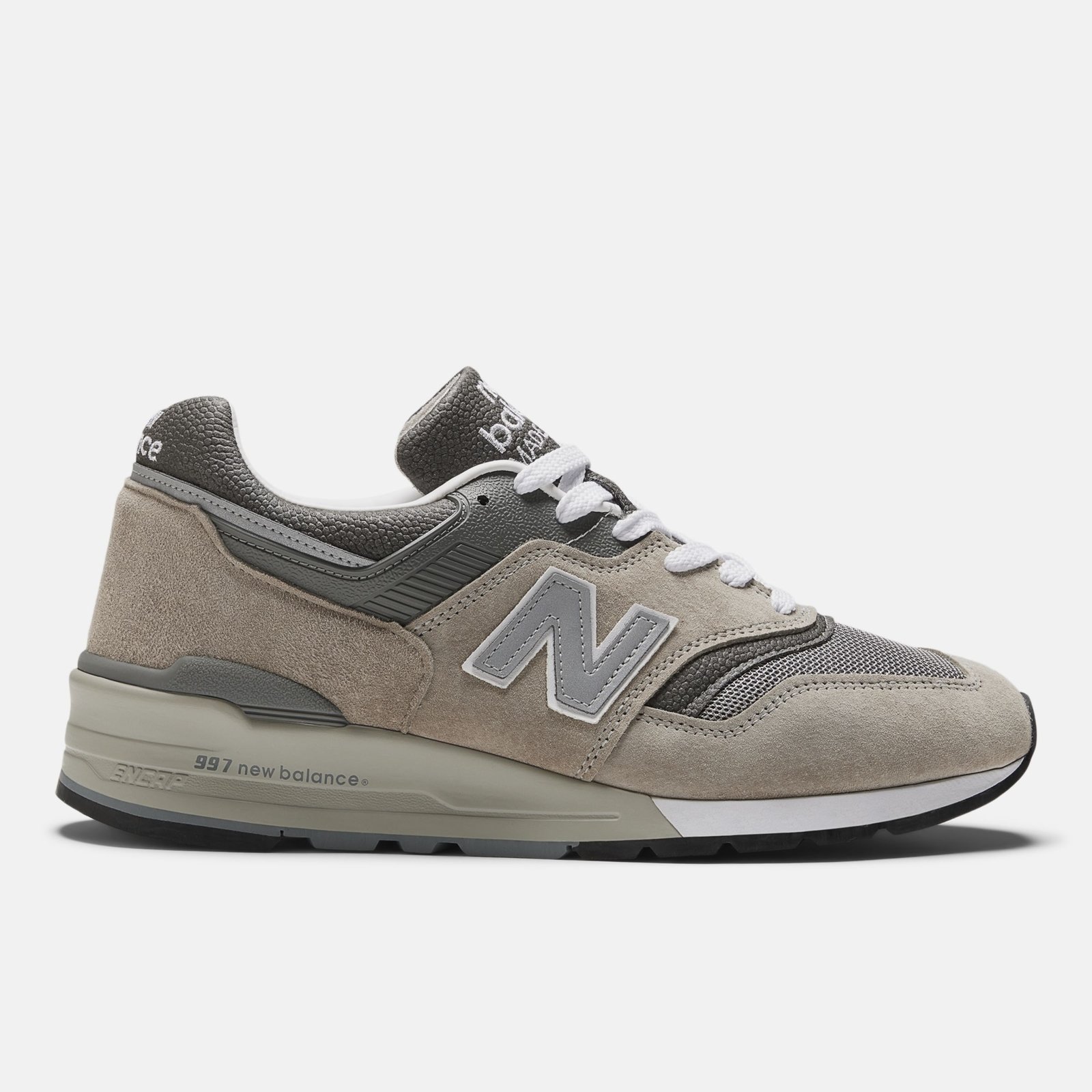 Buy Made in USA 997 Core online New Balance UAE